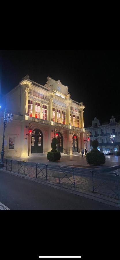 בזייה Le Casimir - Superbe T3 En Plein Centre Ville Renove Avec Gout - Wifi מראה חיצוני תמונה